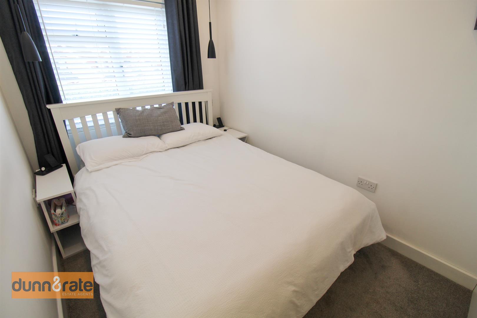 Cadeby Grove, Milton